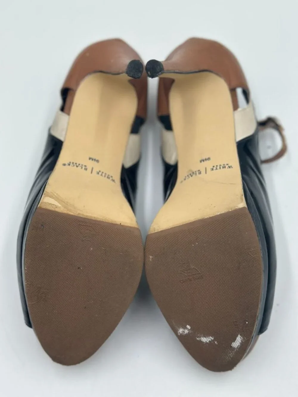 White House Black Market Peep Toe Heels Ankle Strap Pumps 9.5 M 4”